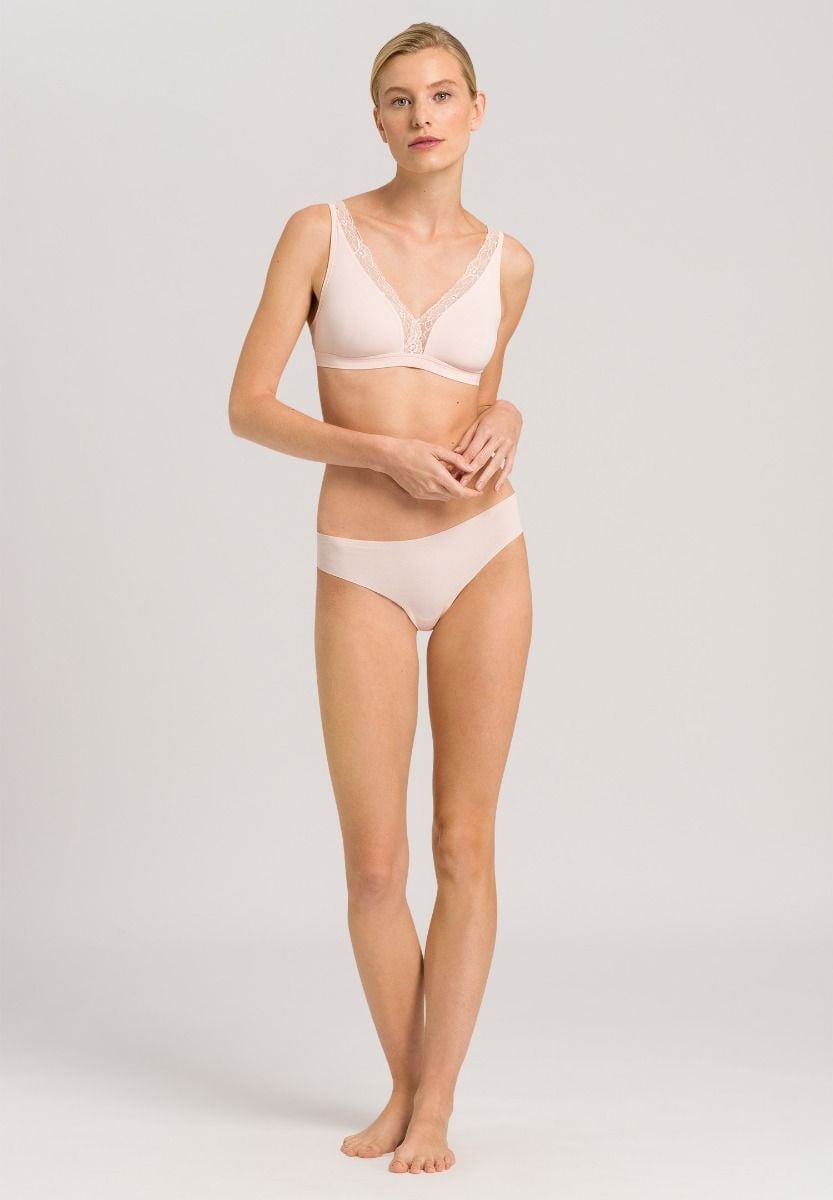 Hanro Basic Invisible Cotton Invisible Cotton Brazilian Panty (071226) Powder
