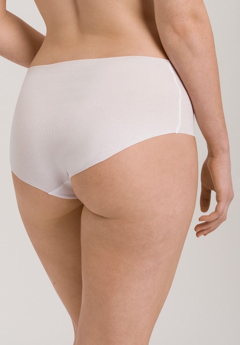 Hanro Basic Invisible Cotton Invisible Cotton Maxi Briefs (071228) White