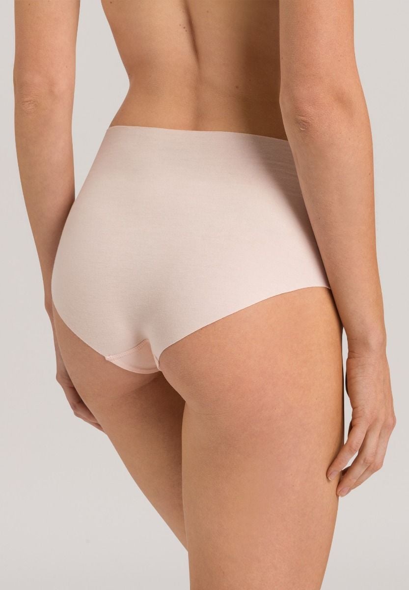 Hanro Basic Invisible Cotton Invisible Cotton Maxi Briefs (071228) Powder