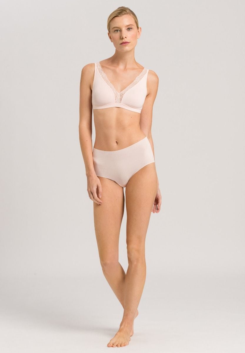 Hanro Basic Invisible Cotton Invisible Cotton Maxi Briefs (071228) Powder