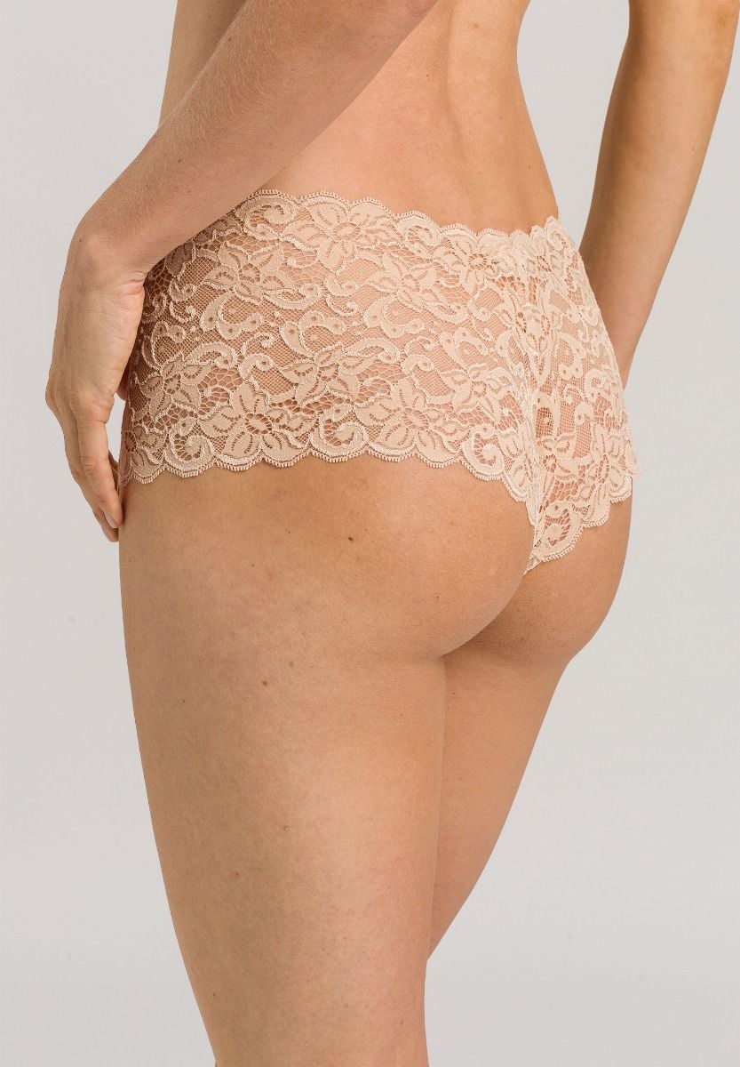 Hanro Basic Moments Moments Boyleg (071447) Beige