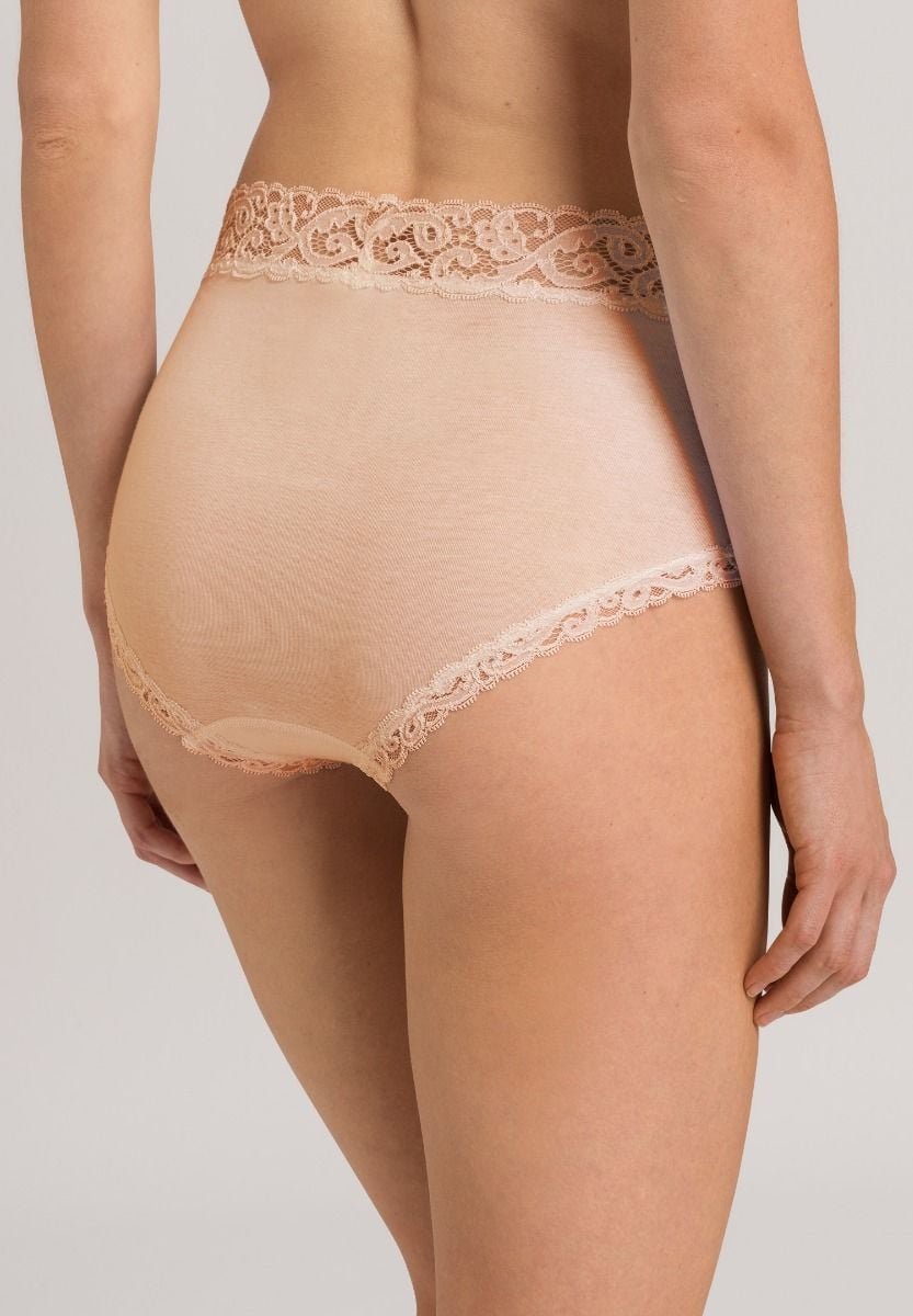 Hanro Basic Moments Moments Maxi Briefs (071483) Beige