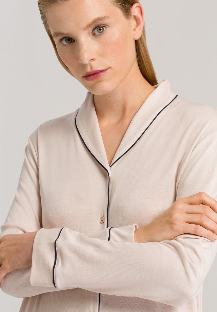 Hanro Basic Natural Comfort Natural Comfort L/Slv Nightdress 100Cm (077964) Almond