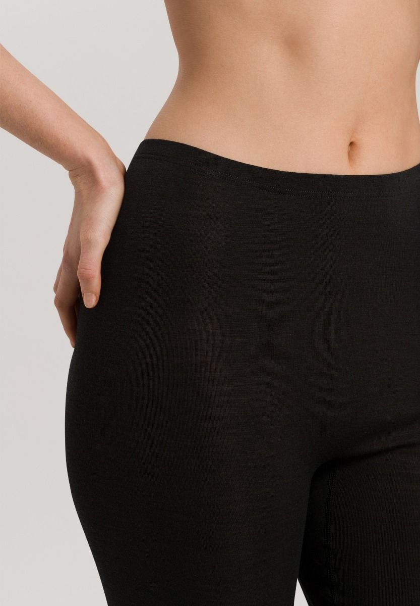 Hanro Basic Woolen Silk Woolen Silk Crop Leggings (071419) Black