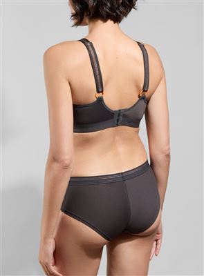 Empreinte Initiale 02200 Sport Shorty on model in Gris Intense