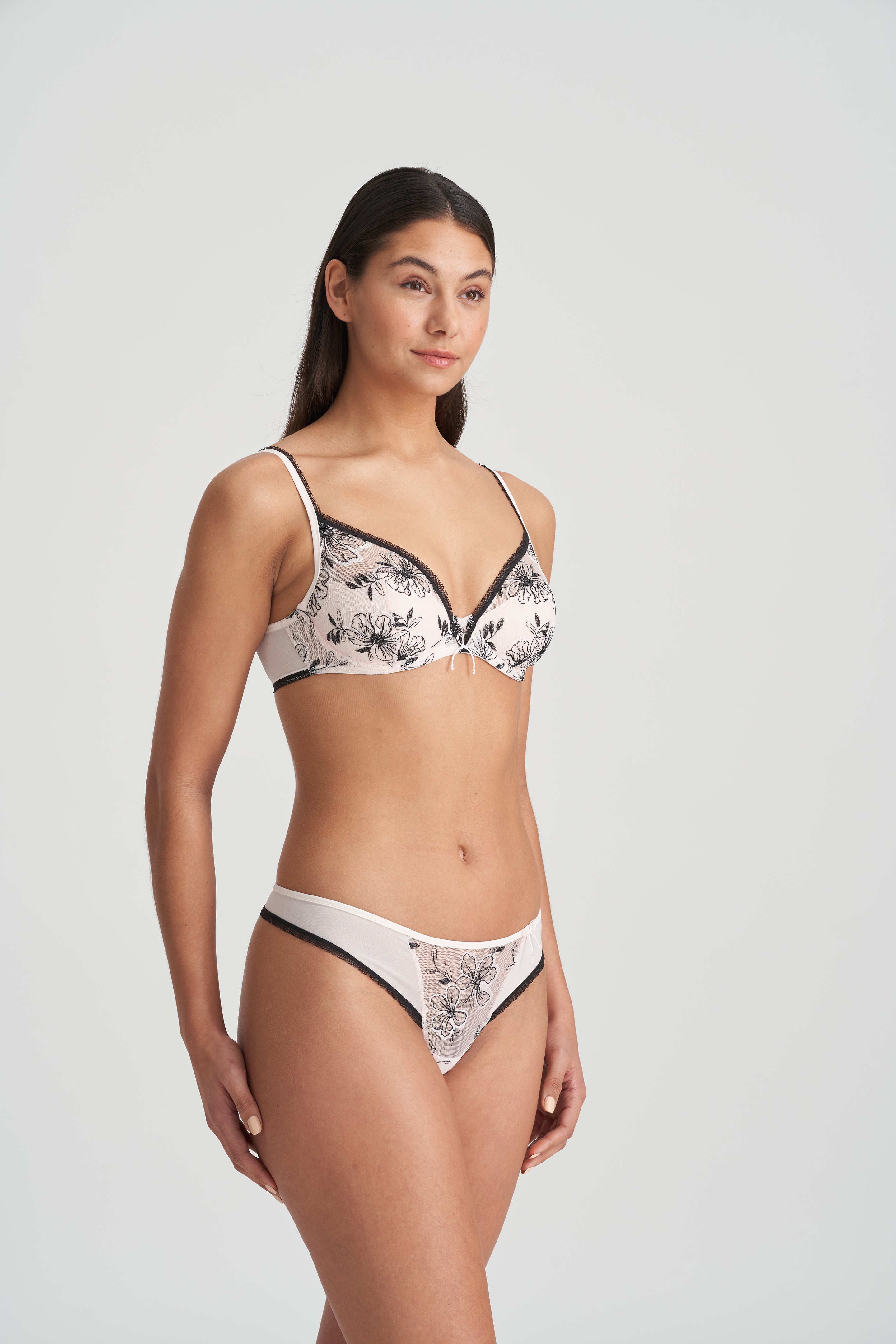 Бюстгальтер Marie Jo Noorah Half Padded Balcony (0102625) Черный и Румяный