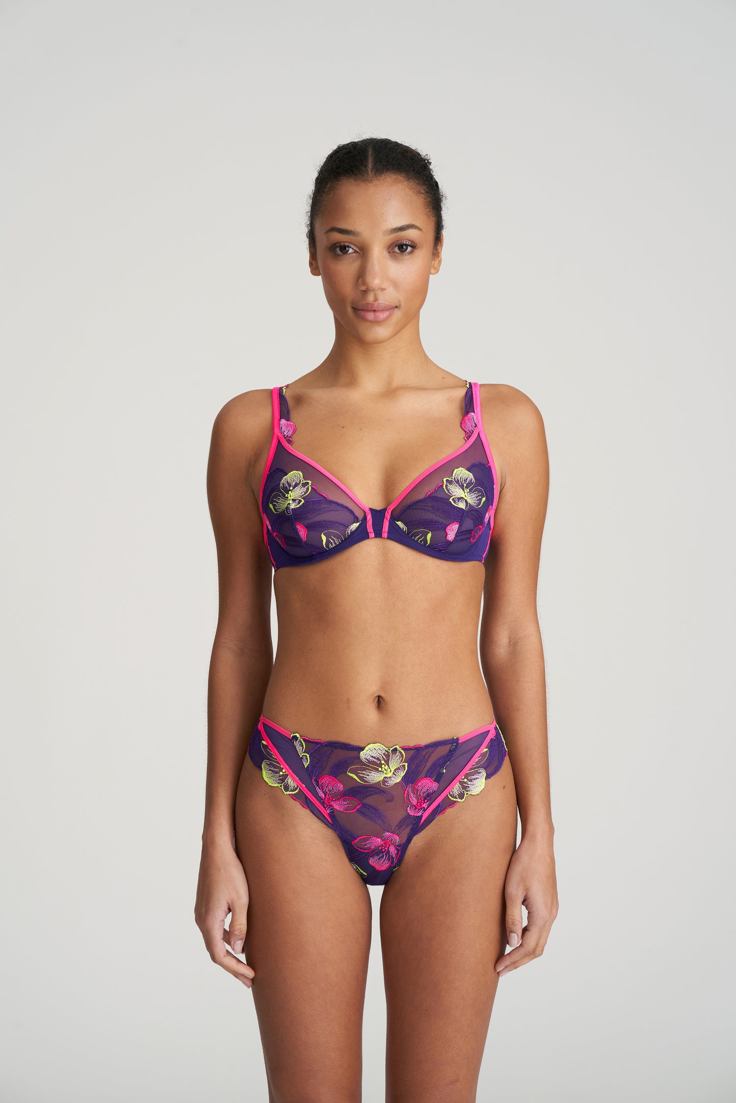 Бюстгальтер с глубоким вырезом Marie Jo Georgia (0102600) Majestic Purple