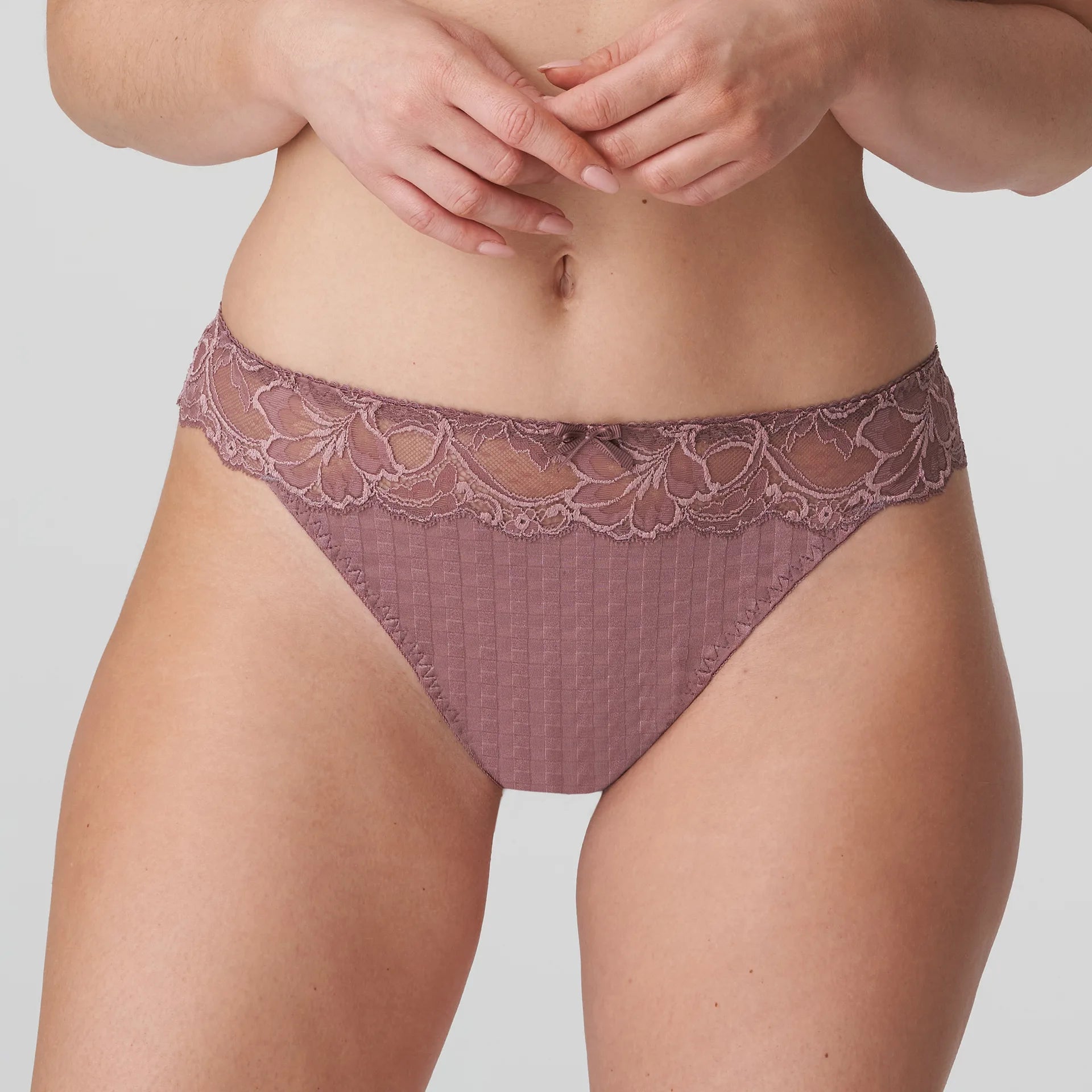 Primadonna Madison Thong (0662125) Satin Taupe