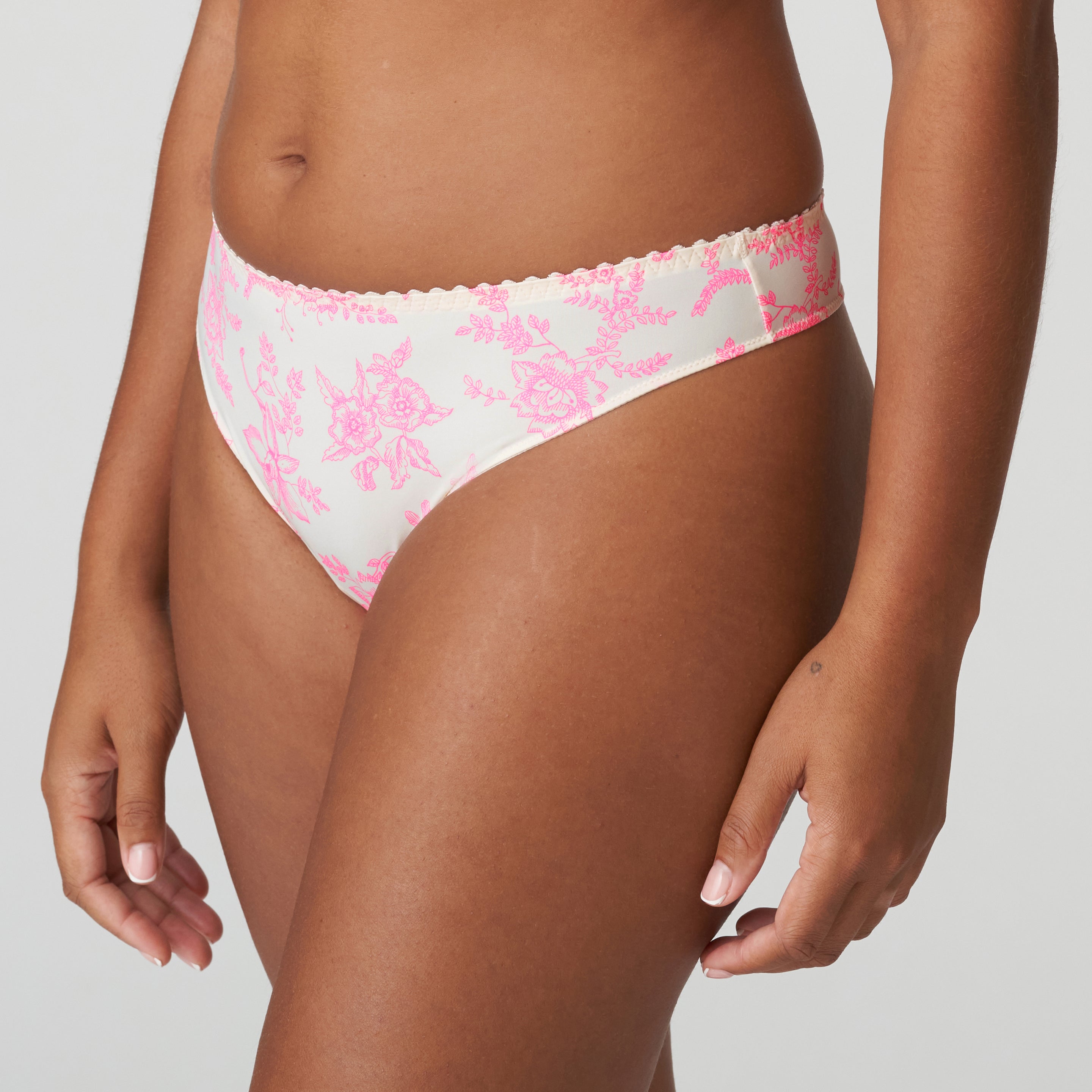 Primadonna Novaro Thong (0663520) Vibrant Blossom