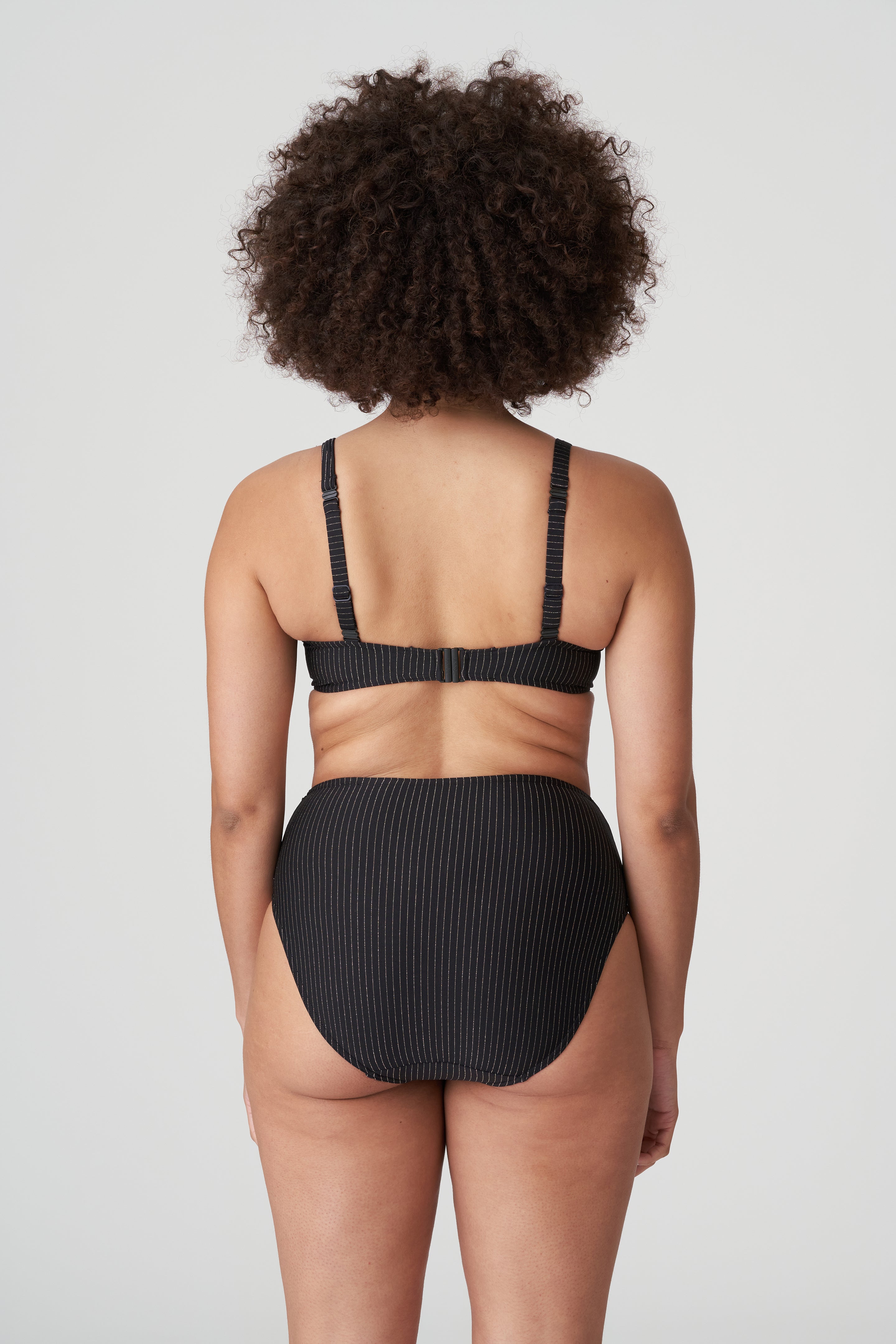 Primadonna Swim Solta Половина мягкого бикини с глубоким вырезом (4010119) Черный