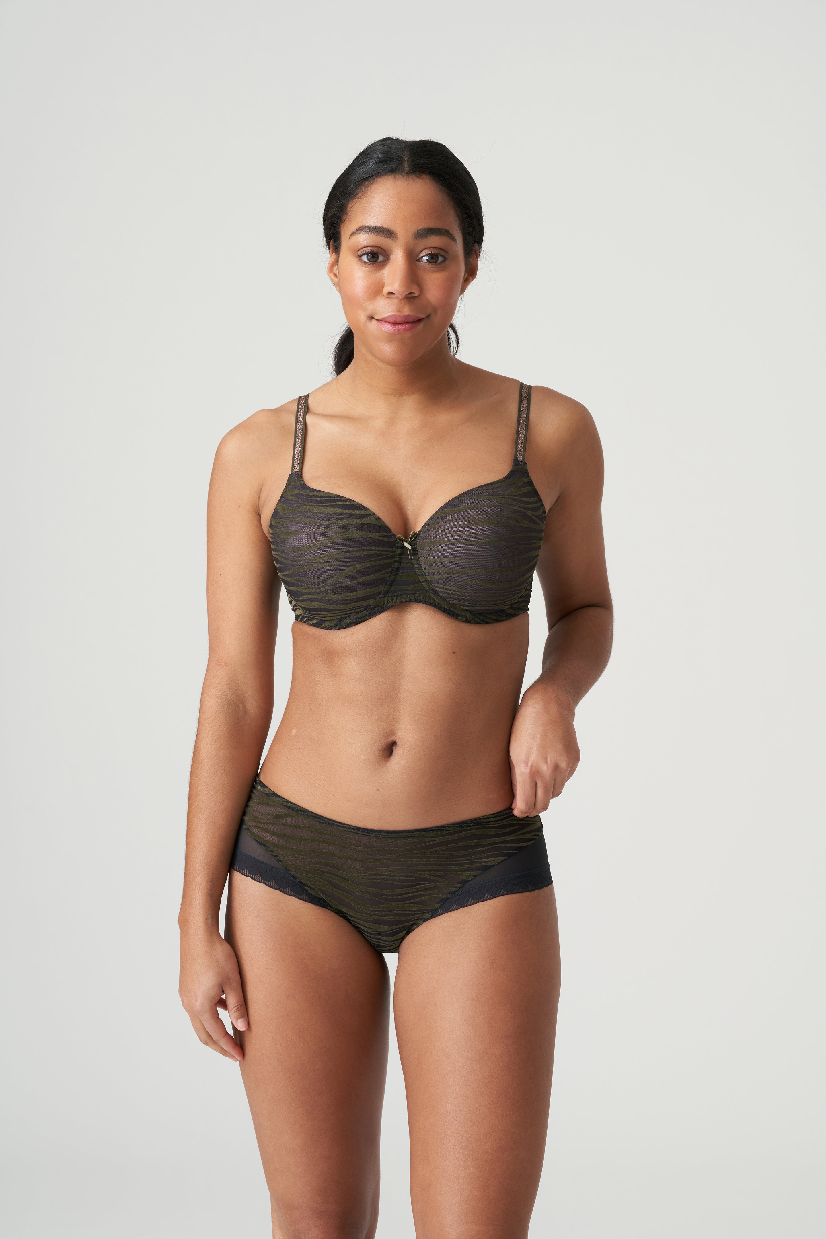 Primadonna Twist Verlet Padded Bra Heartshape (0242180) Dark Woods