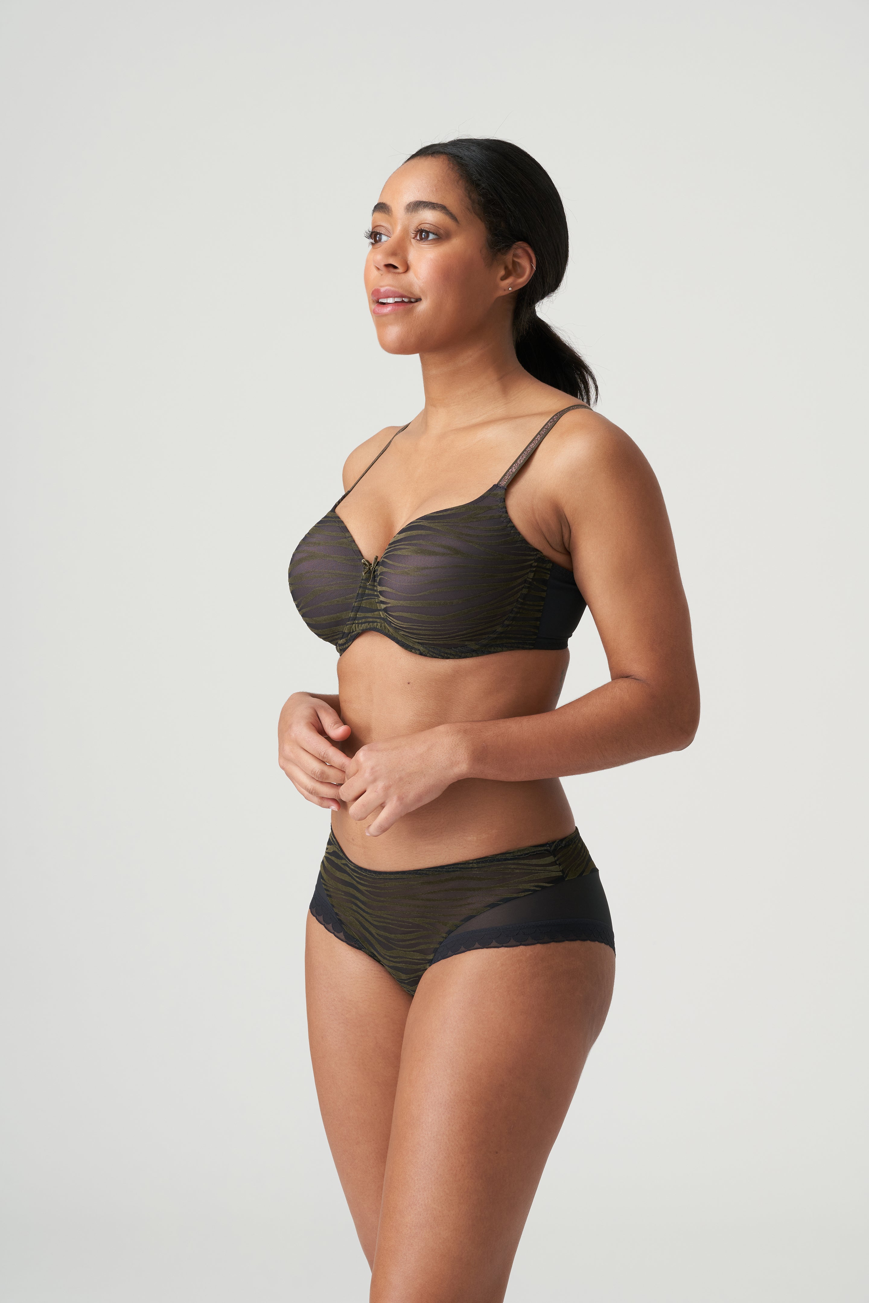 Primadonna Twist Verlet Padded Bra Heartshape (0242180) Dark Woods
