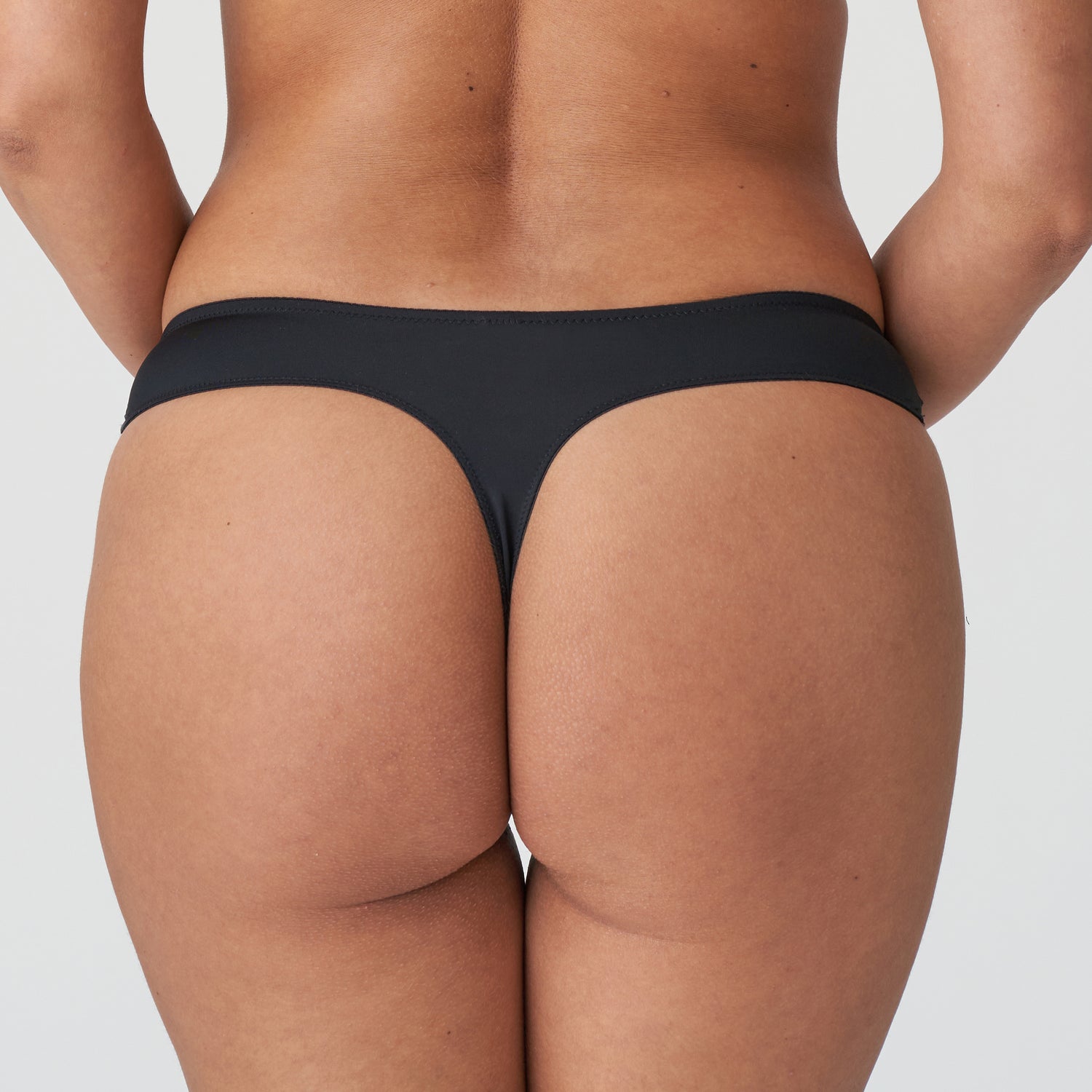 Primadonna Twist East End Thong (0641930) Charcoal