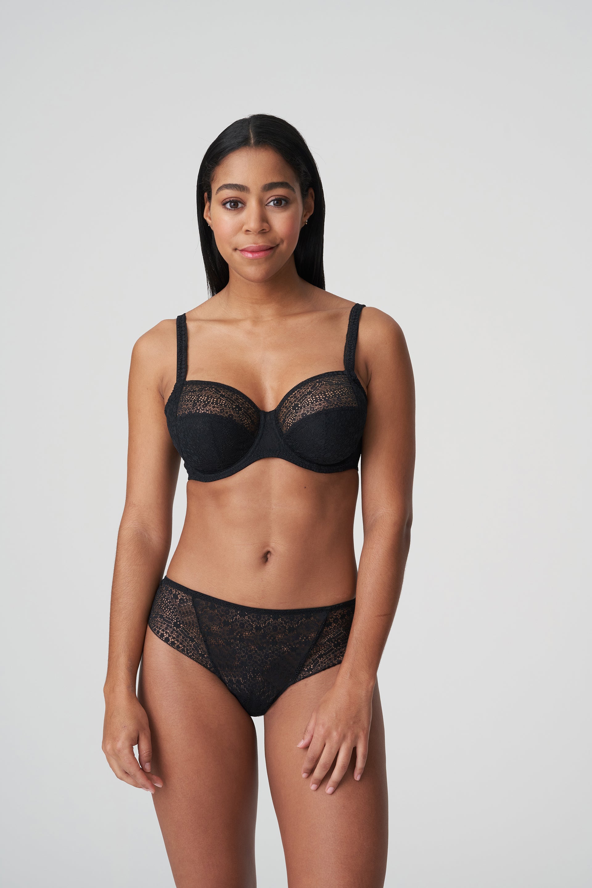 Primadonna Twist Epirus Thong (0641970) Black