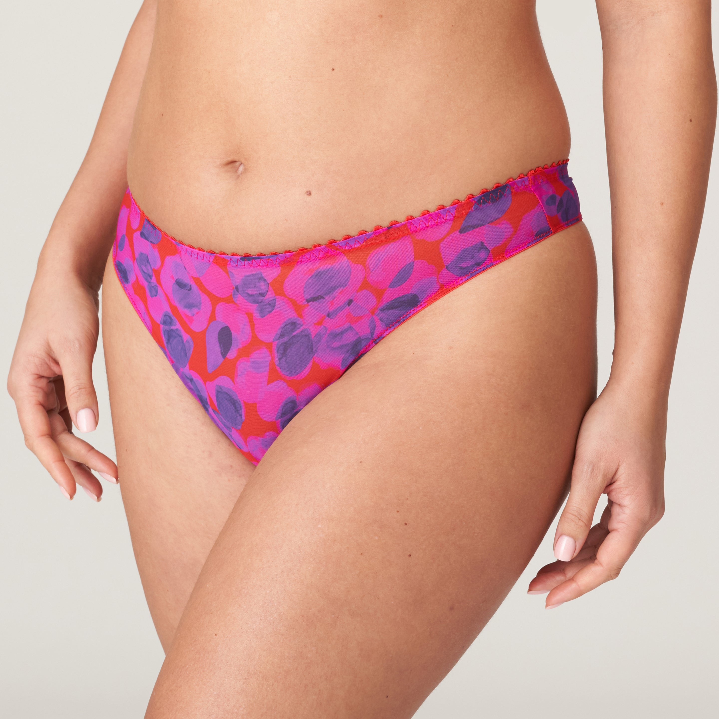 Primadonna Twist Lenox Hill Thong (0642270) Pomme D Amour