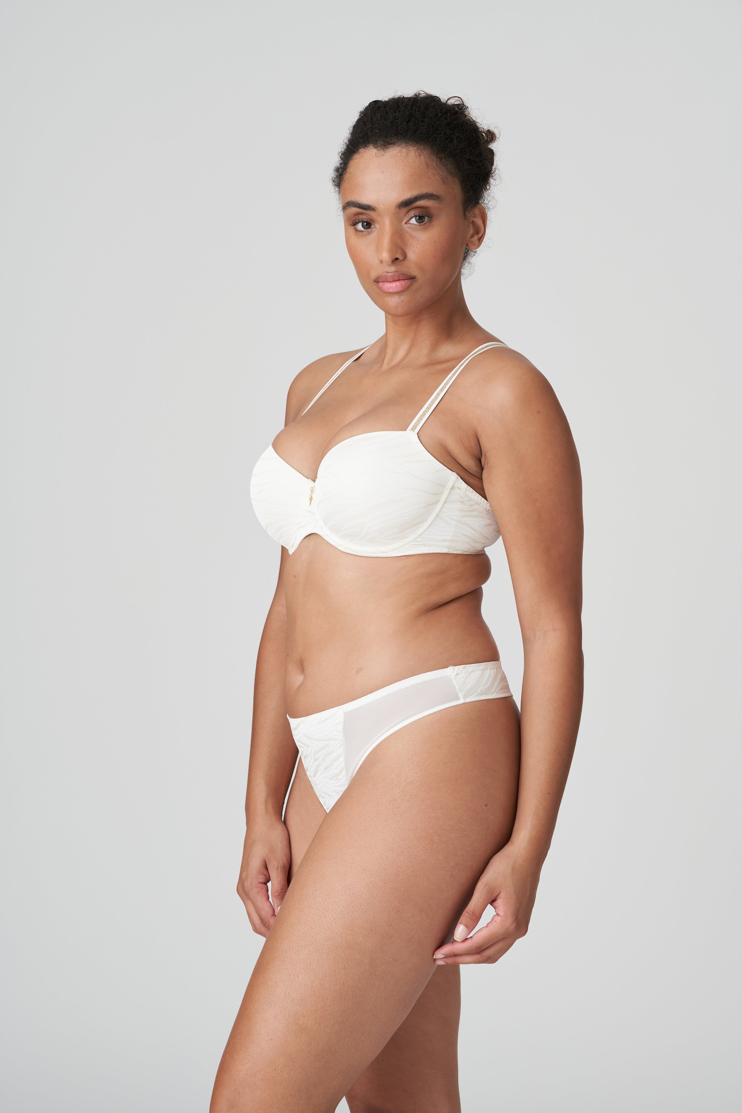 Primadonna Twist Newington Thong (0642200) Natural
