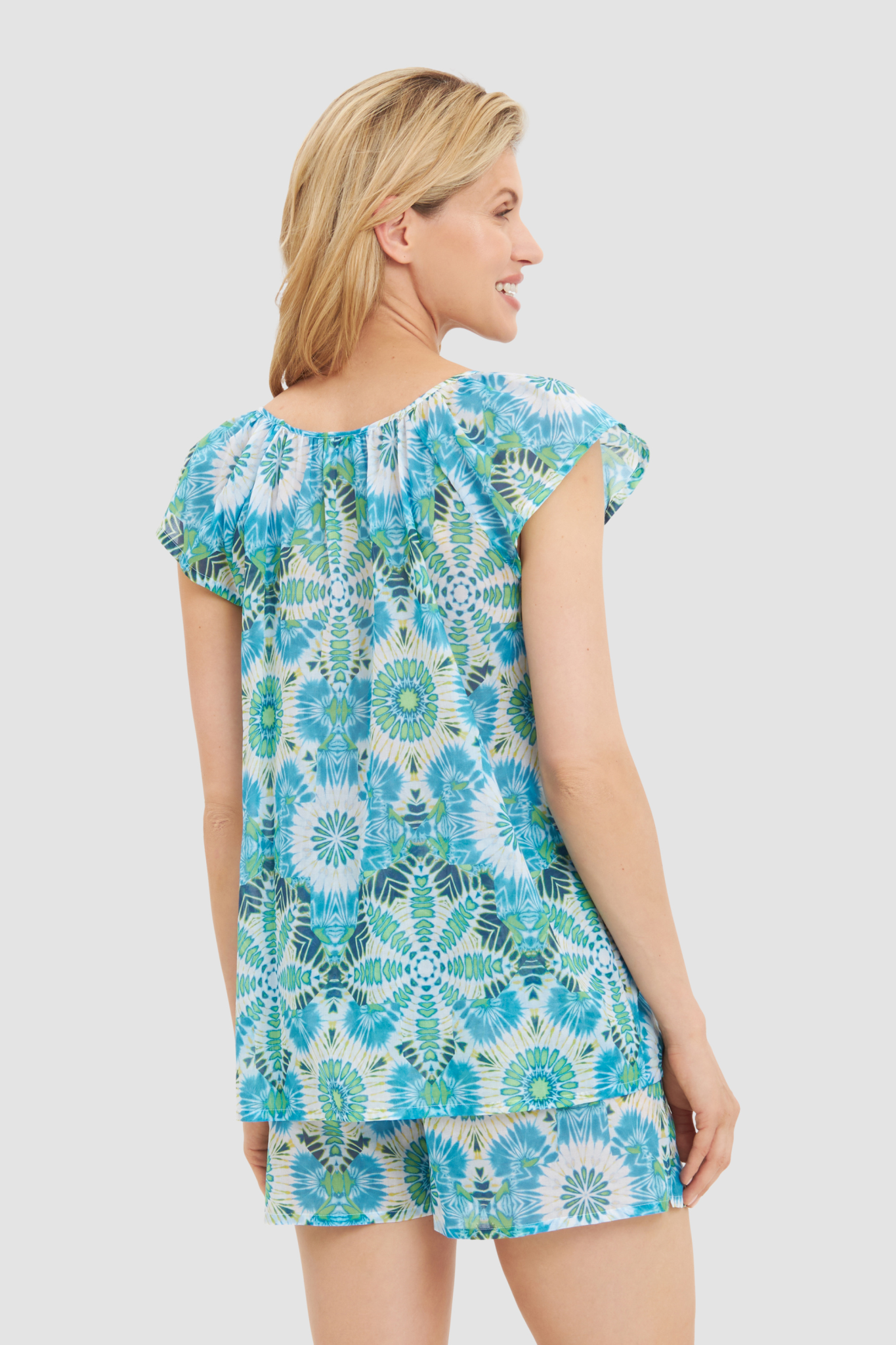 Rösch Pyjamas back view in Ornamental Print