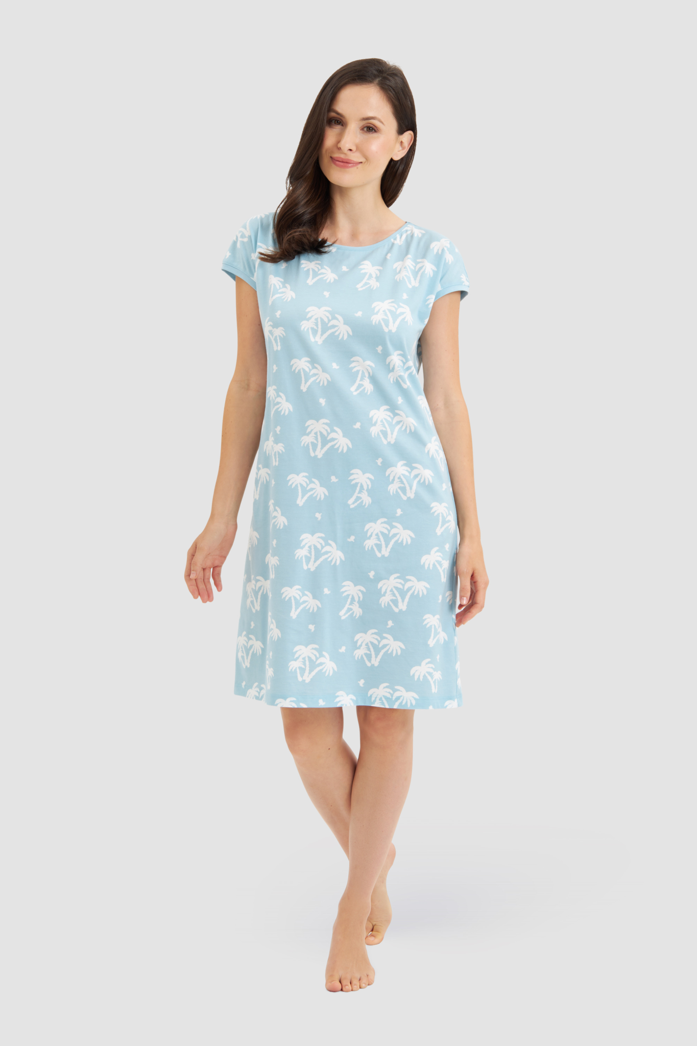 Rösch Nightgown on model in Palm beach