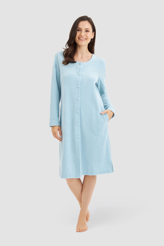Rösch Robe on model in Blue