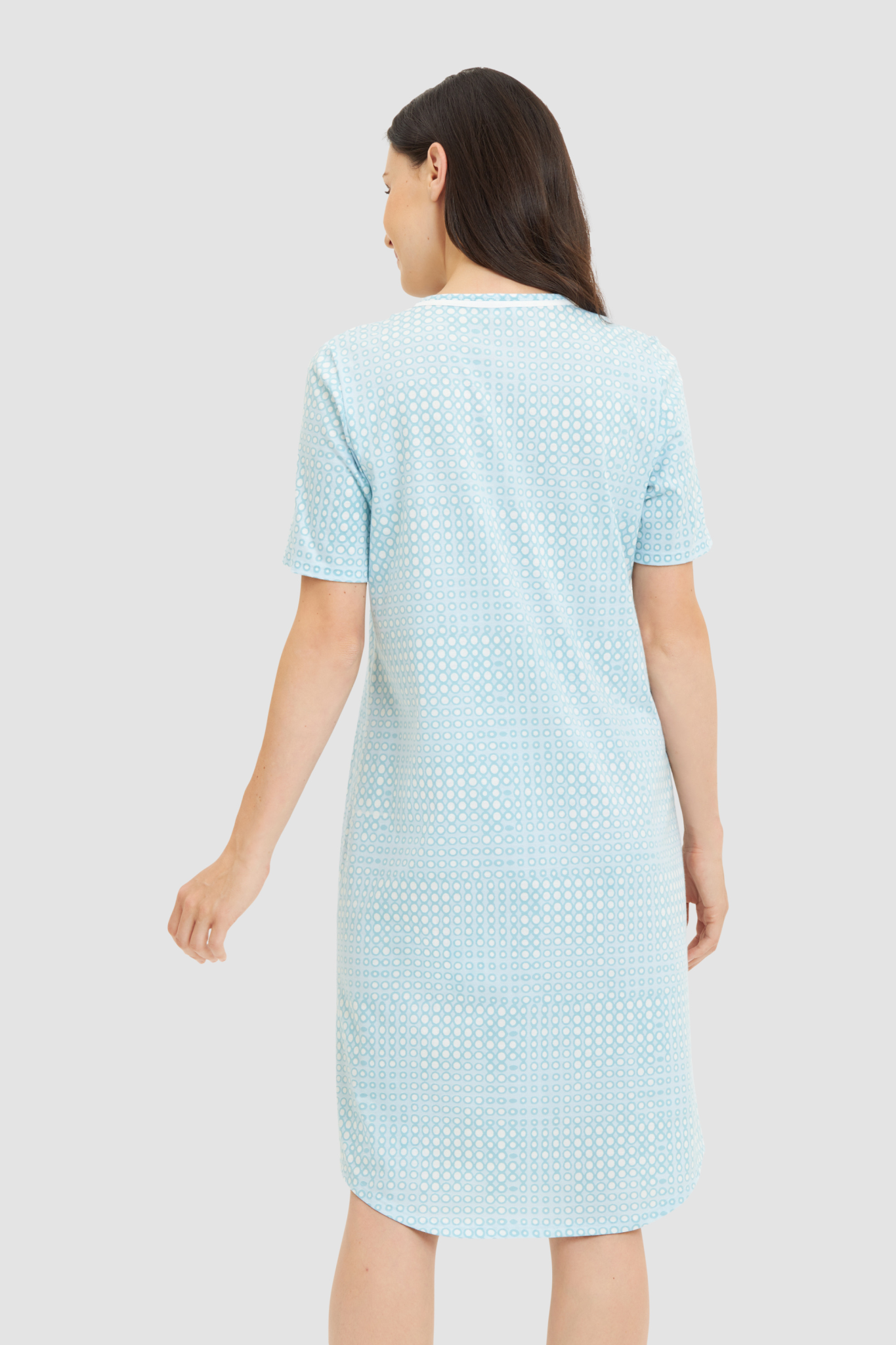 Rösch Nightgown back view in Cool Mint Dots