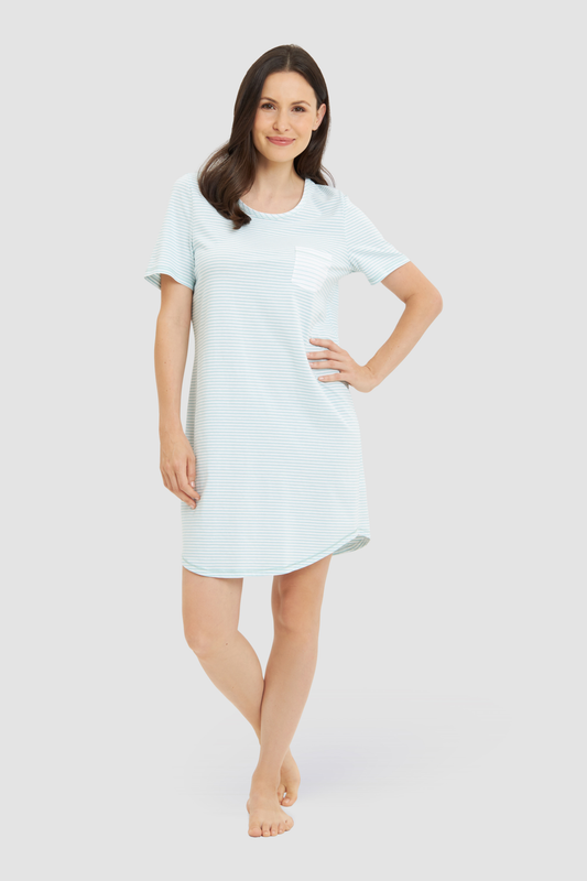 Rösch Nightgown on model in Glacier Ringlet