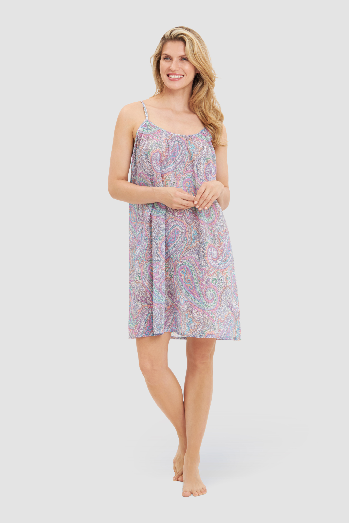 Rösch Nightgown on model in Paisley