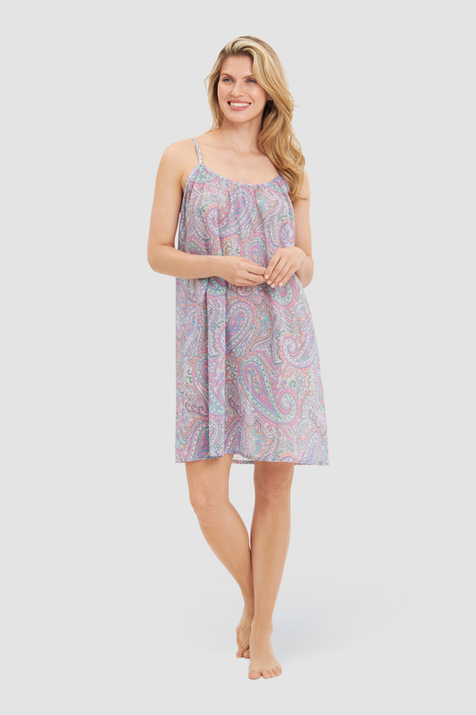 Rösch Nightgown on model in Paisley