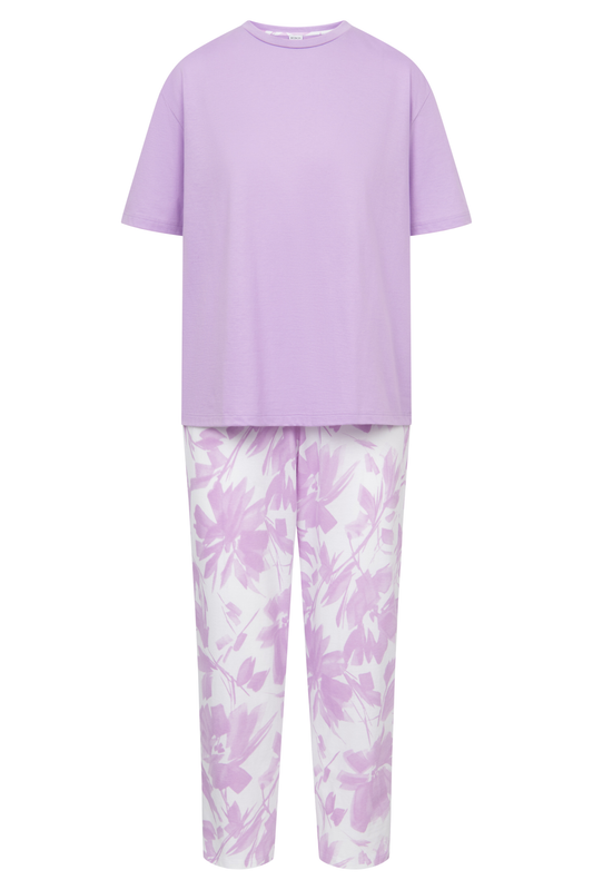 Rösch Pyjamas front view in Mono Flowers