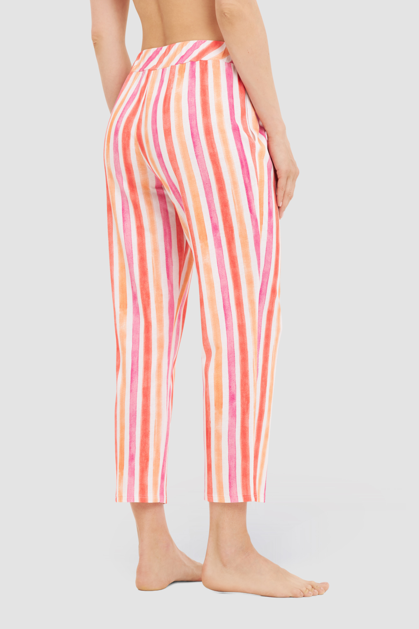 Rösch Lounge Pants back view in Stripe Multicolor