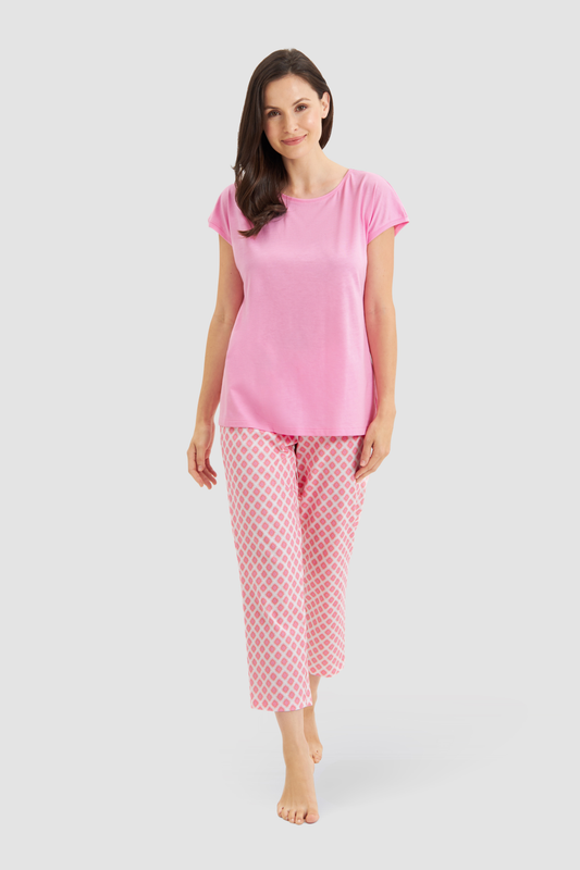 Rösch Pyjamas on model in Graphic Minimal