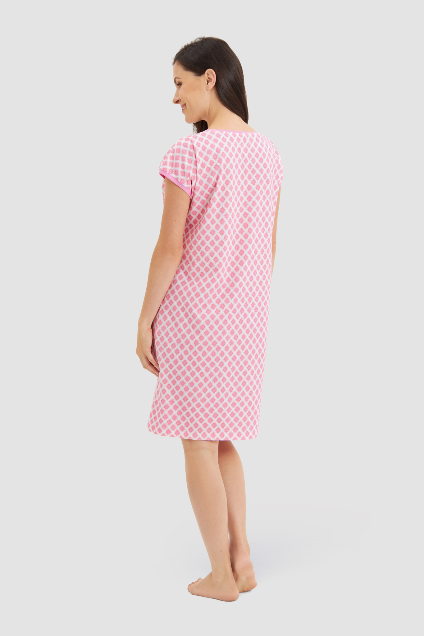 Rösch Nightgown back view in Graphic Minimal