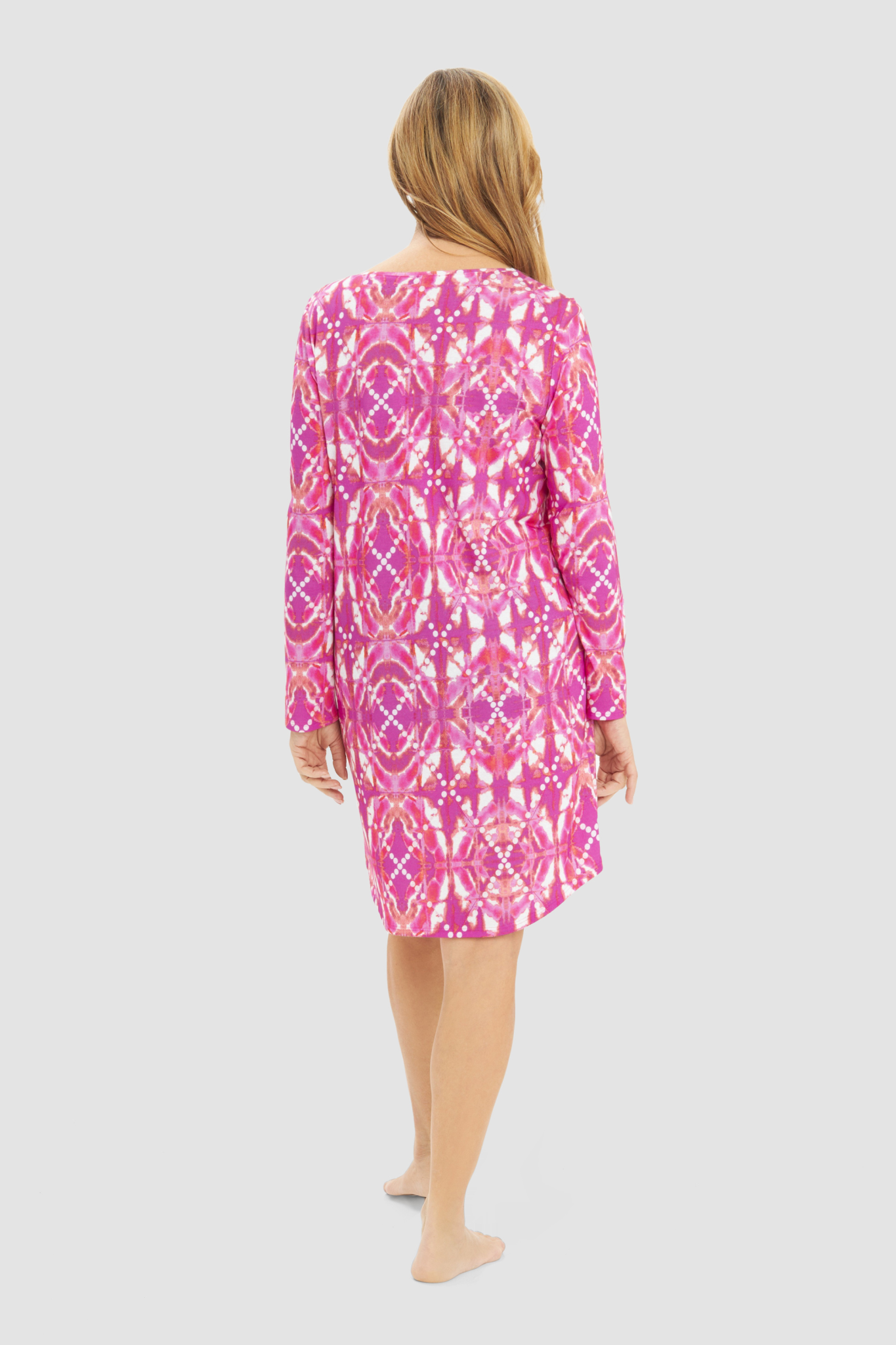Rösch Nightgown back view in Fancyprint