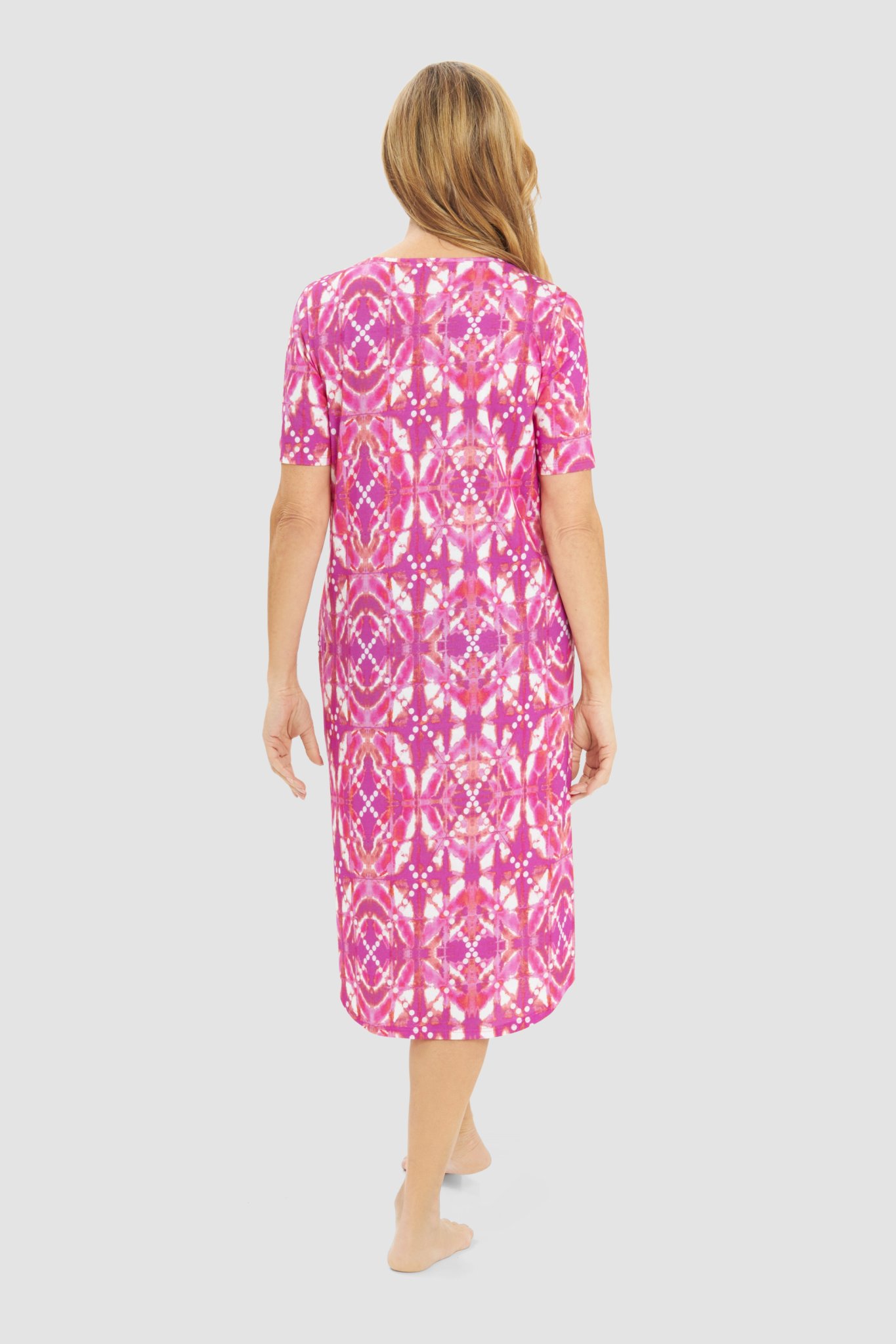 Rösch Nightgown back view in Fancyprint