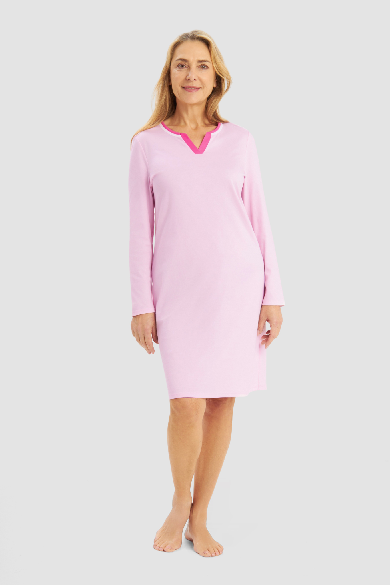 Rösch Nightgown on model in Colourmix