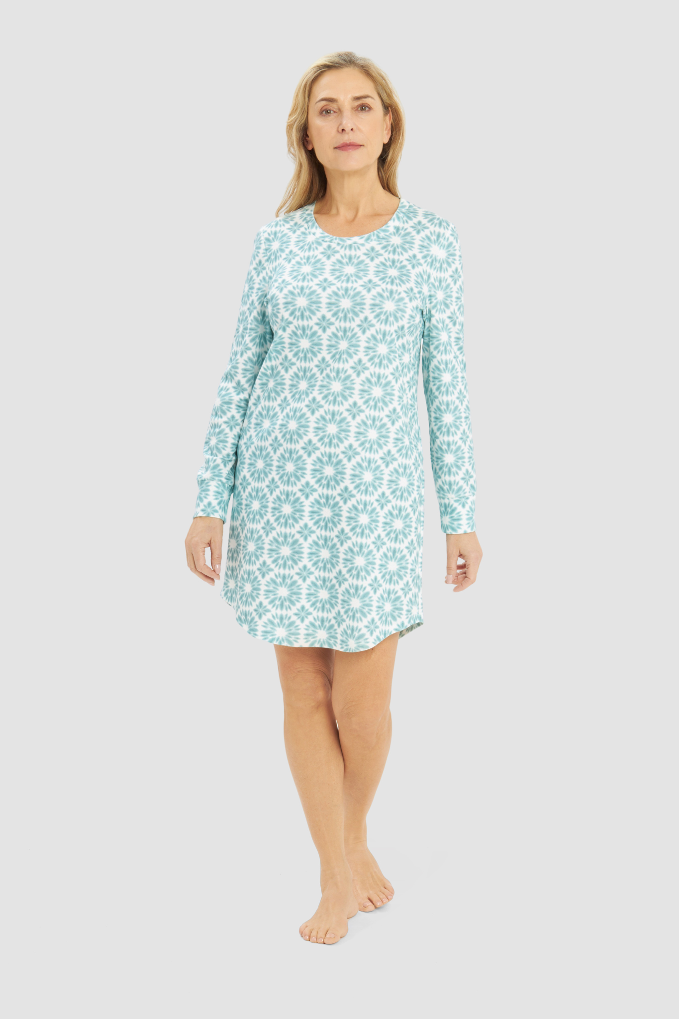 Rösch Nightgown on model in Monoprint green
