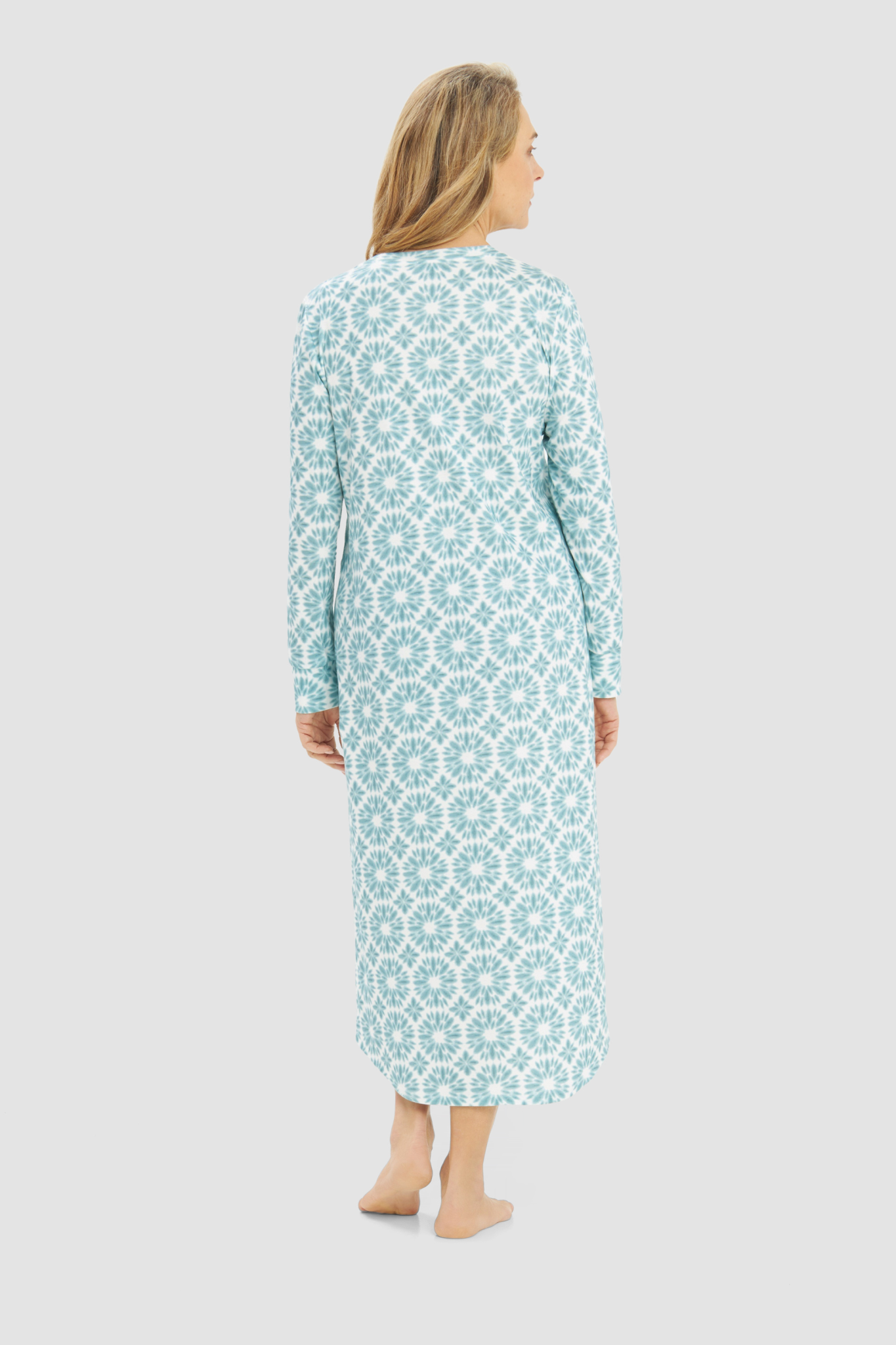 Rösch Nightgown back view in Monoprint green