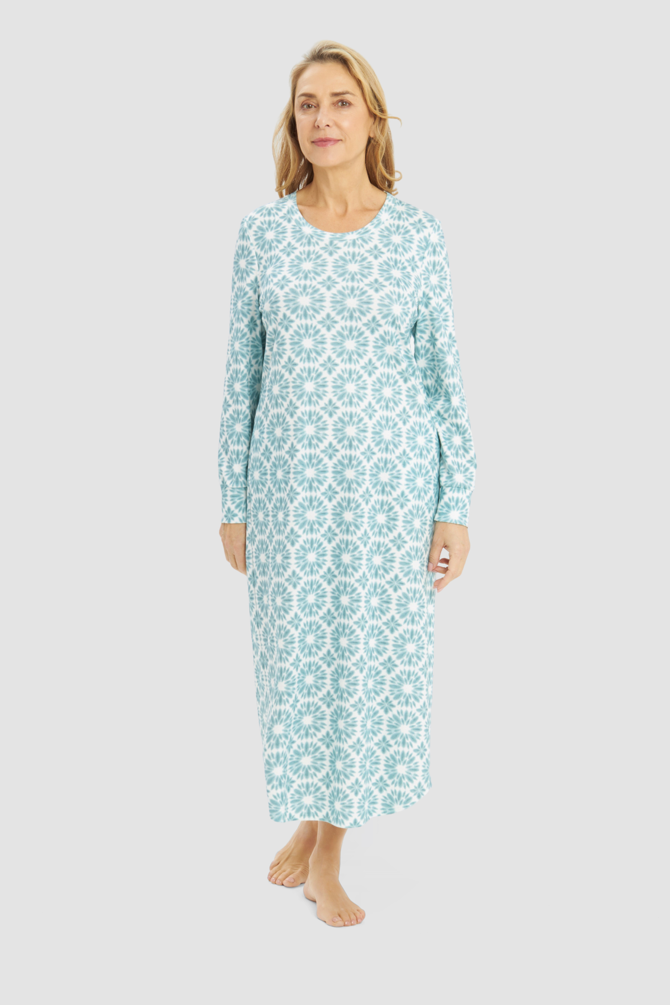 Rösch Nightgown on model in Monoprint green