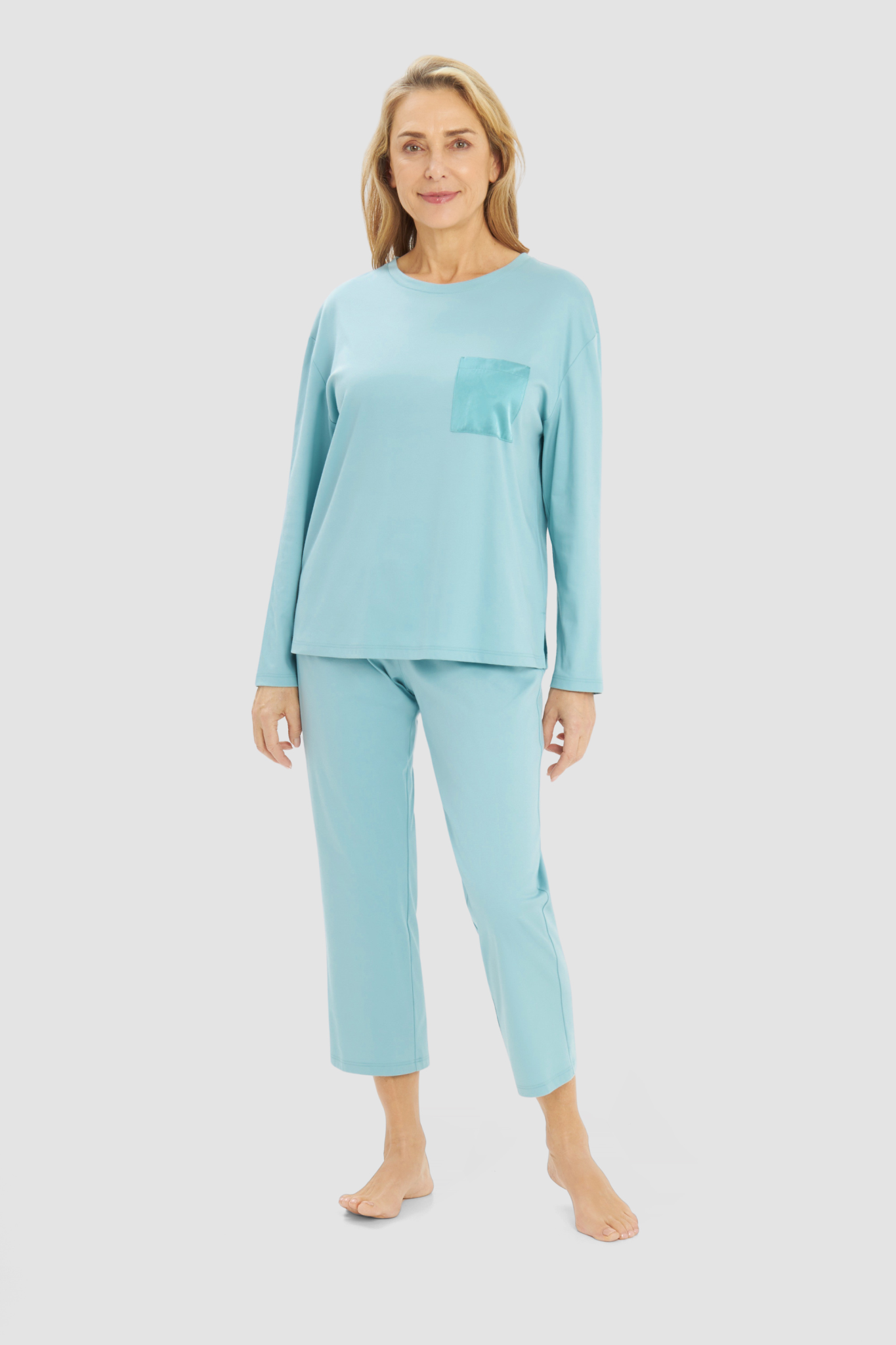 Rösch Pyjamas on model in Mint
