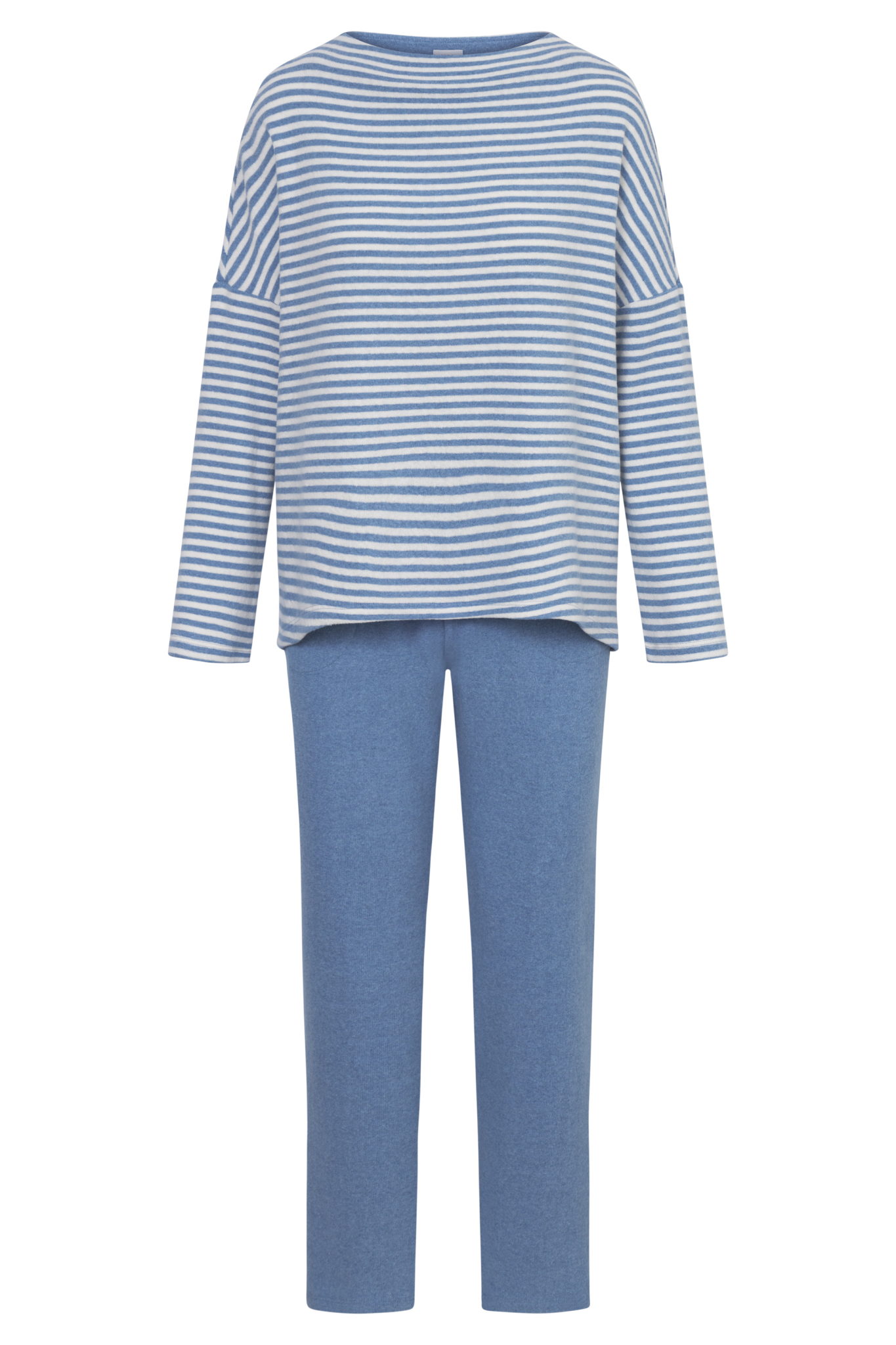Rösch Lounge Set front view in Ringlet Blue