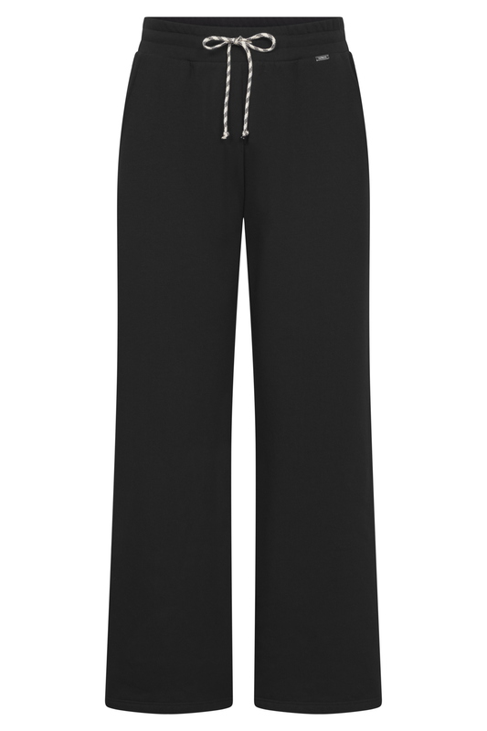 Rösch Lounge Pants front view in Black