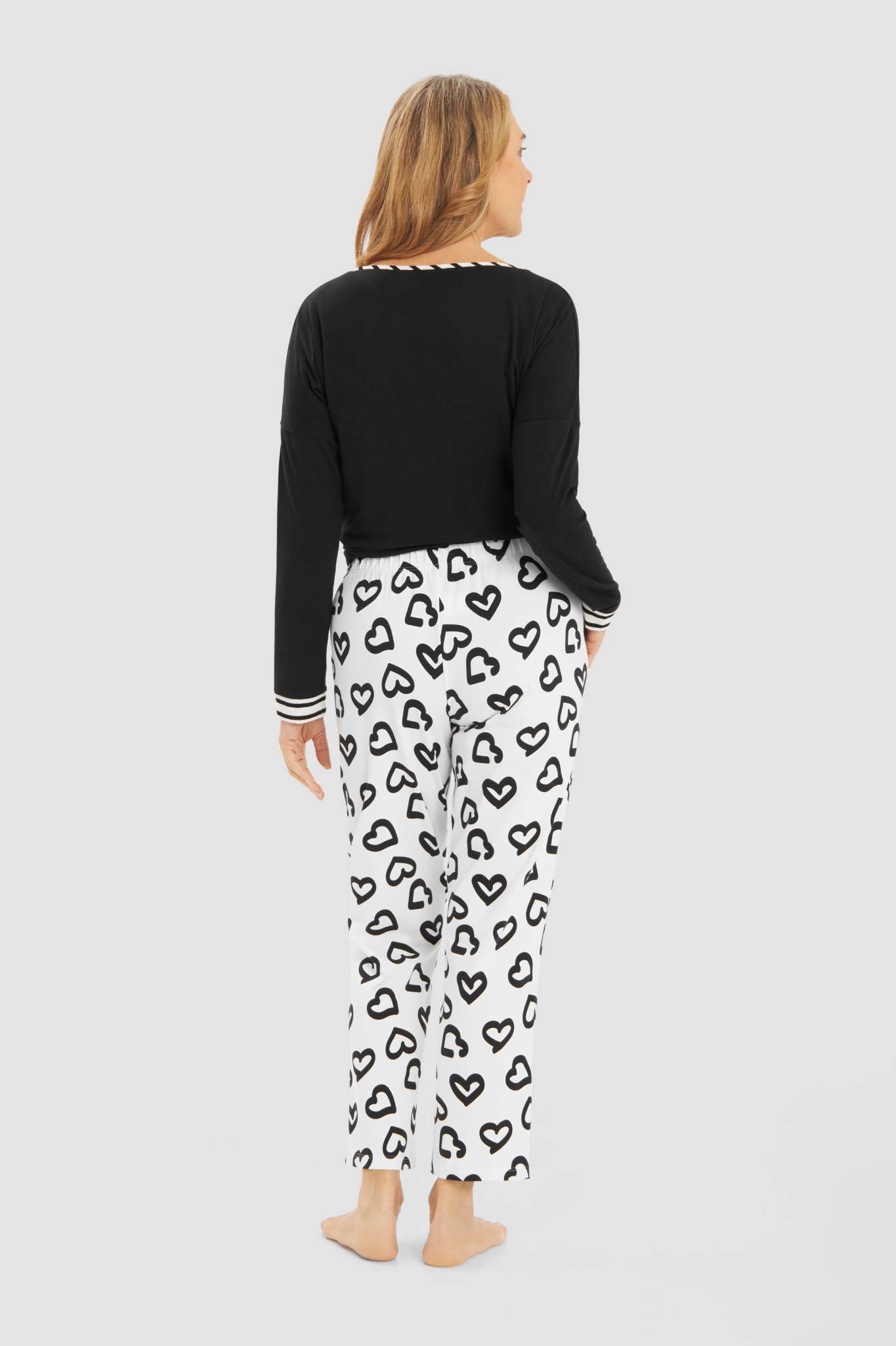 Rösch Lounge Pants back view in Hearts Offwhite