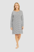 Rösch Nightgown on model in Ringlet Black