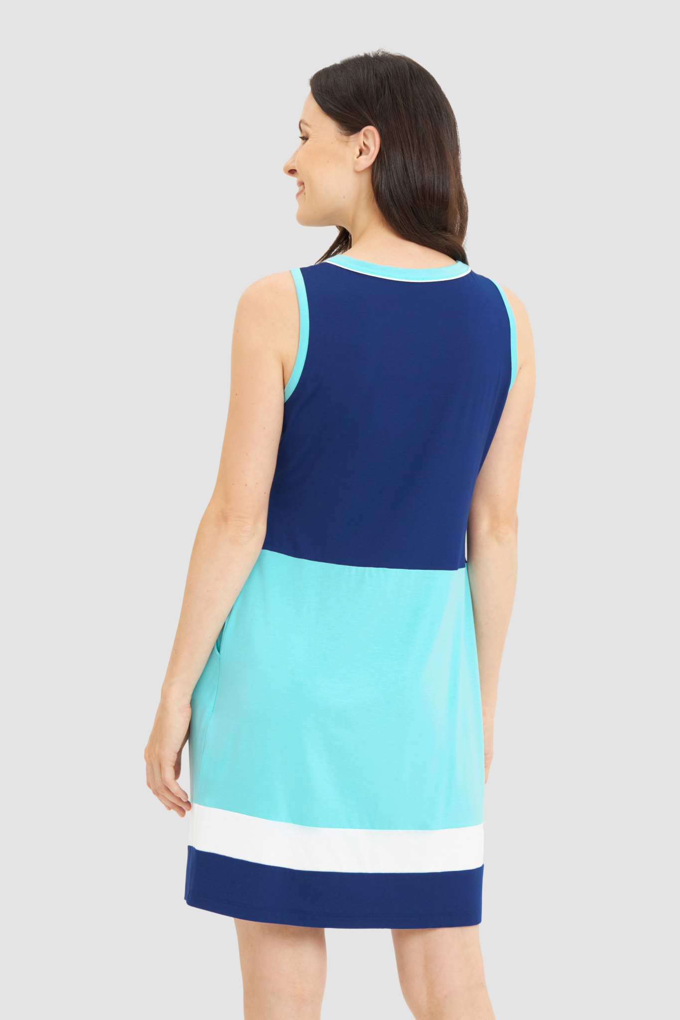 Rösch Beach Dress back view in Colourblocking