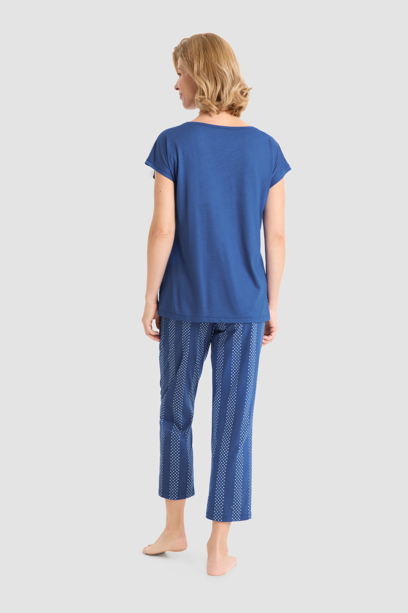 Rösch Pyjamas back view in Graphic Dots