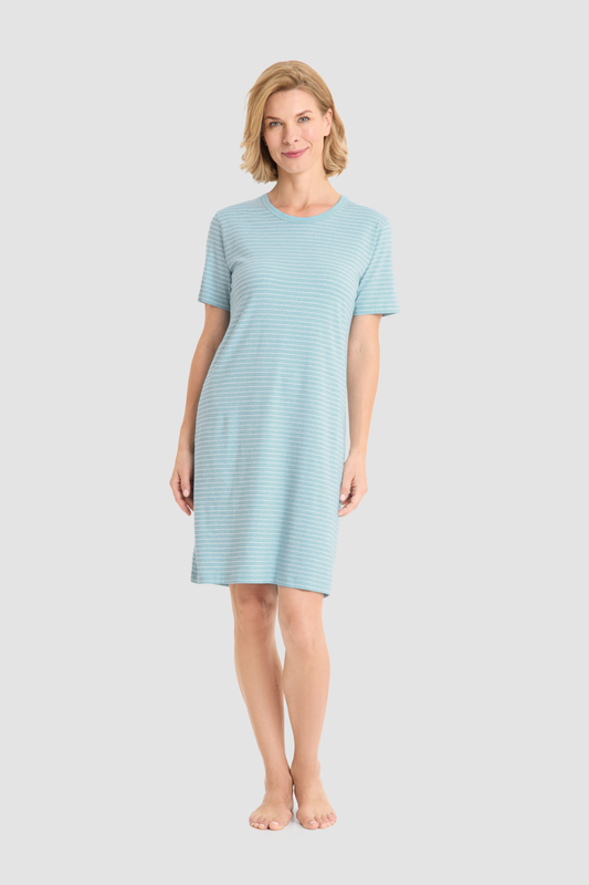 Rösch Nightgown on model in Ringlet