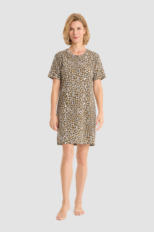 Rösch Nightgown on model in Animalprint