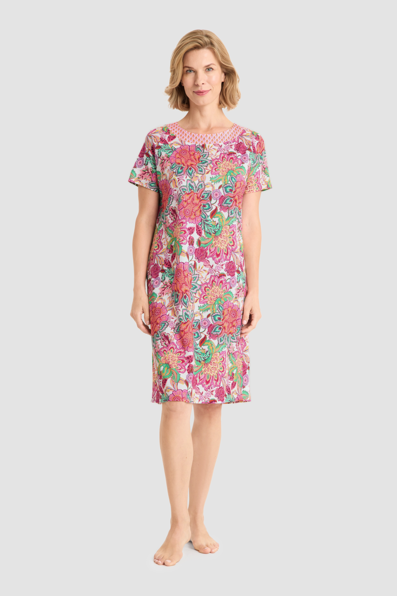 Rösch Nightgown on model in Flower Mix