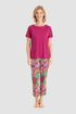 Rösch Lounge Top on model in Fuchsia