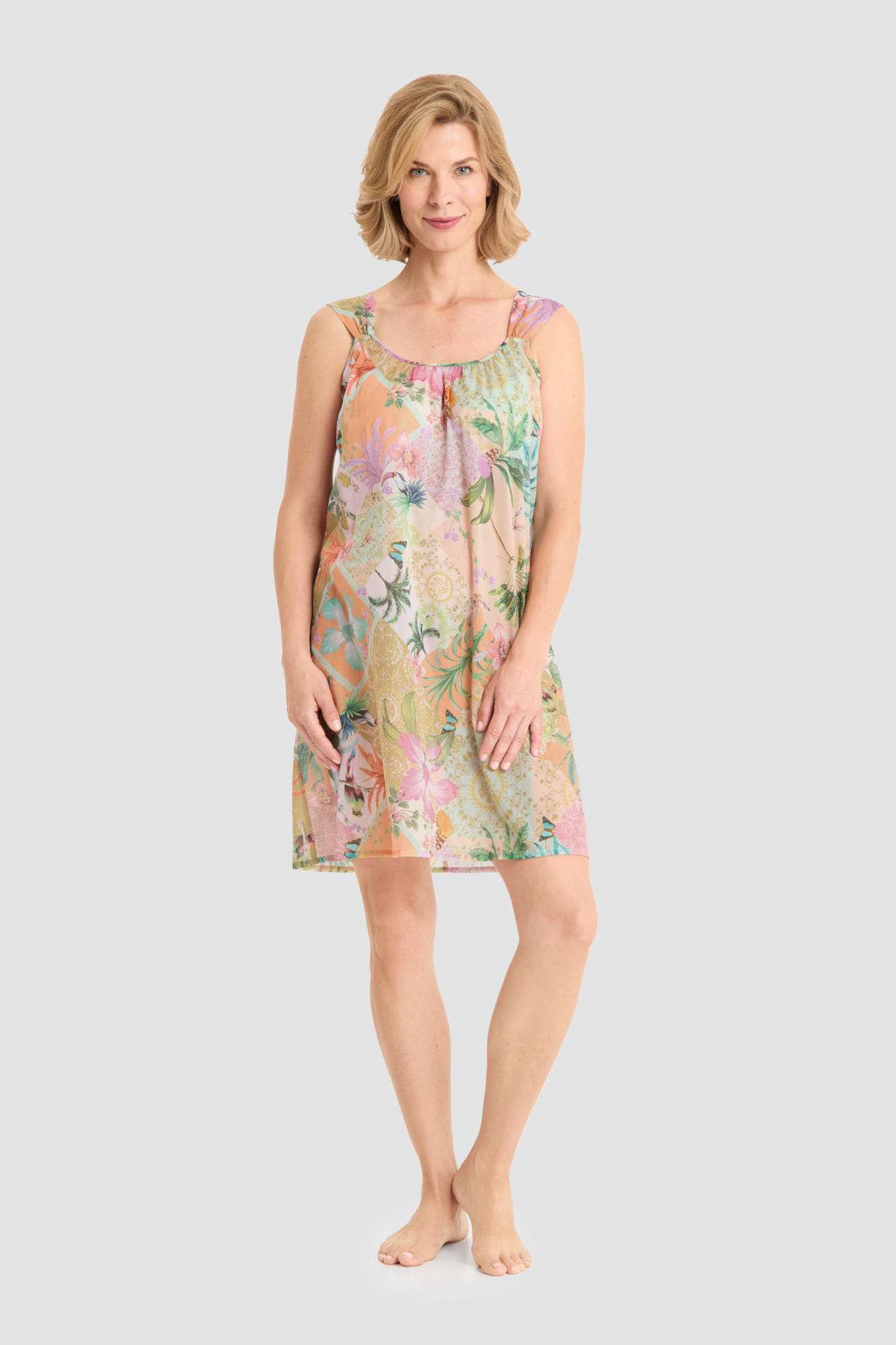 Rösch Nightgown on model in Summer Bloom
