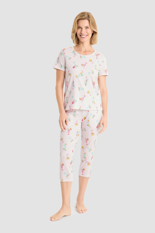Rösch Lounge Top on model in Fancyprint